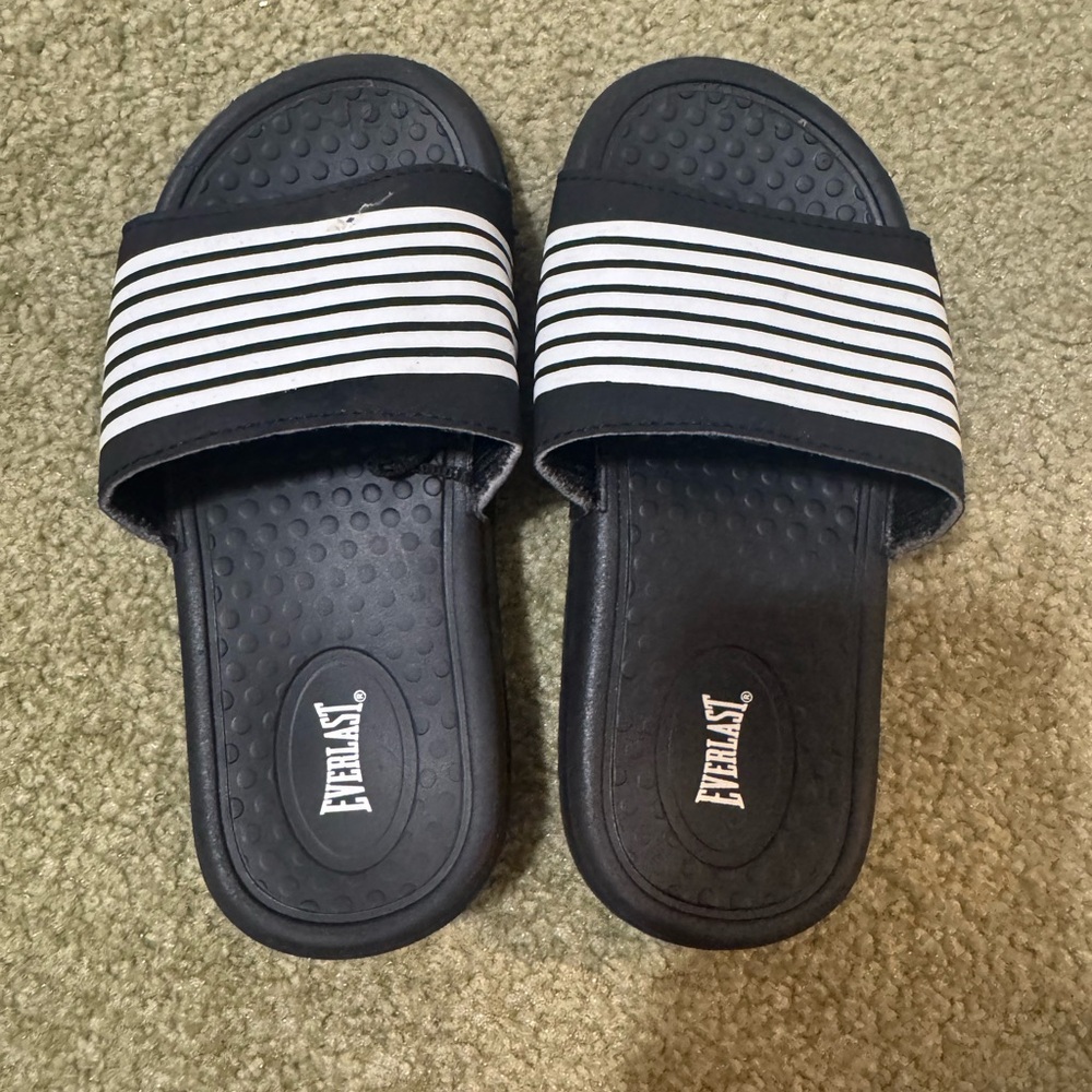 Everlast Black Slides with White Stripes